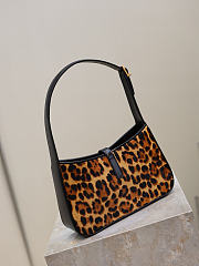 YSL Le 5 A 7 Shoulder Bag in Leopard-Print Calf Hair - 25x14x6cm - 3