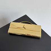 Bottega Veneta Andiamo Clutch Crocodile Gold - 31x13x3cm - 2
