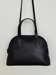 The Row Medium Ingrid Bag in Leather Black - 28x19x7cm - 1