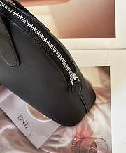 The Row Medium Ingrid Bag in Leather Black - 28x19x7cm - 6