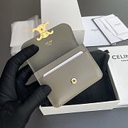 Celine Card Holder With Flap Triomphe In Shiny Calfskin Pebble - 10x7.5x2cm - 5