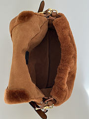 Fendi Mamma Baguette Medium Brown Shearling Bag - 26.5x18x8.5cm - 3