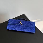 Bottega Veneta Andiamo Clutch Blue Royal Suede - 31x13x3cm - 2