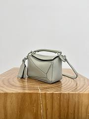 Loewe Mini Featherlight Puzzle Bag In Nappa Lambskin Gray - 17.5x12.5x7.5cm - 4