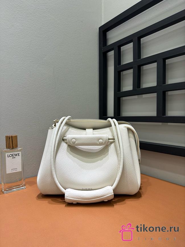 Loewe Small Madrid Bag in Supple Calfskin White - 23.5x19x10cm - 1