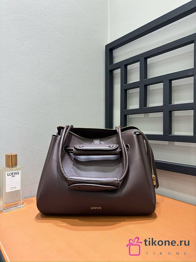 Loewe Medium Madrid Bag In Supple Grained Calfskin Chocolate - 28.5x11x23cm - 1