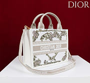 Small Dior Book Tote Multicolor Amour de Roses Embroidery and Latte Calfskin - 26.5x22x14cm - 6