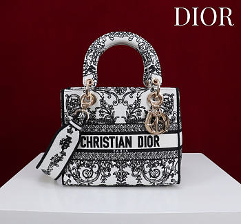 Dior Medium Lady D-Lite Bag Black and White Dioresque Butterfly Cornely Embroidery - 24x21x12cm