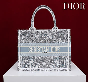 Medium Dior Book Tote Blue Dior Stella Baroque Embroidery - 36x27.5x16.5cm