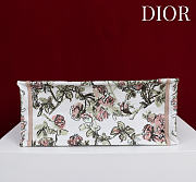 Medium Dior Book Tote Latte Multicolor Rosier de Dior Embroidery - 36x27.5x16.5cm - 6