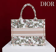 Medium Dior Book Tote Latte Multicolor Rosier de Dior Embroidery - 36x27.5x16.5cm - 2