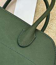 The Row Soft Margaux 10 Bag in Calfskin Leather Forest Green - 25.5x18x19cm - 6