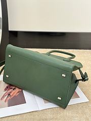 The Row Soft Margaux 12 Bag in Calfskin Leather Forest Green - 30.5x23x19cm - 5