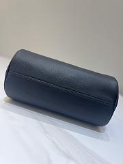 The Row Edith Bag in Finely Grained Calfskin Leather Black - 28x13x13cm - 4