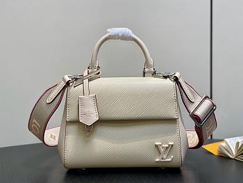 LV Cluny Mini Epi Leather White M14434 - 20x16x7.5cm