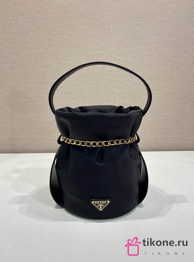 Prada Petit Sac Noir Mini Re-Nylon And Nappa Leather Bucket Bag Black 1BE088 - 10x15x6cm - 1