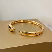 Panthere de Cartier Bracelet 18K Yellow Gold - 6