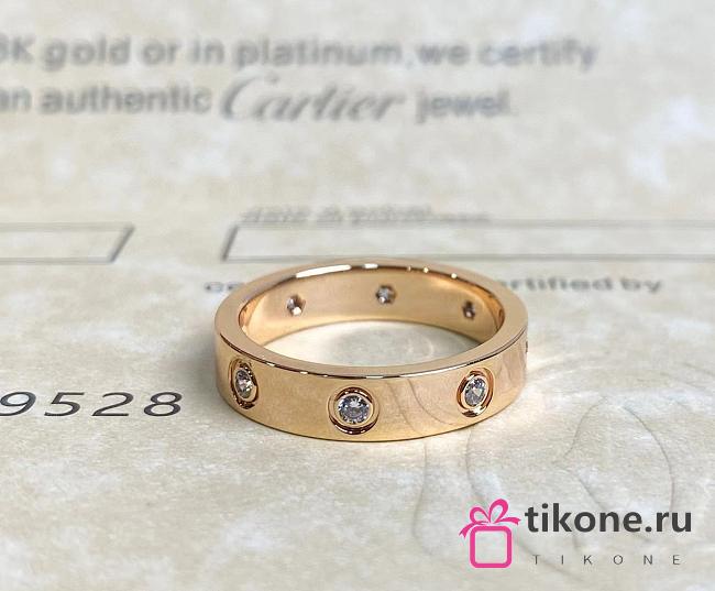 Cartier Love Ring Small 8 Diamonds Rose Gold  - 1