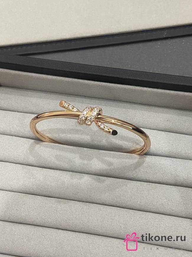 Tiffany Knot Wire Bangle in Rose Gold with Diamonds - 1