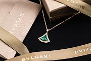 Bvlagari Divas' Dream Necklace Green With 0.28 Ct Rose Gold Diamond 358893 - 1
