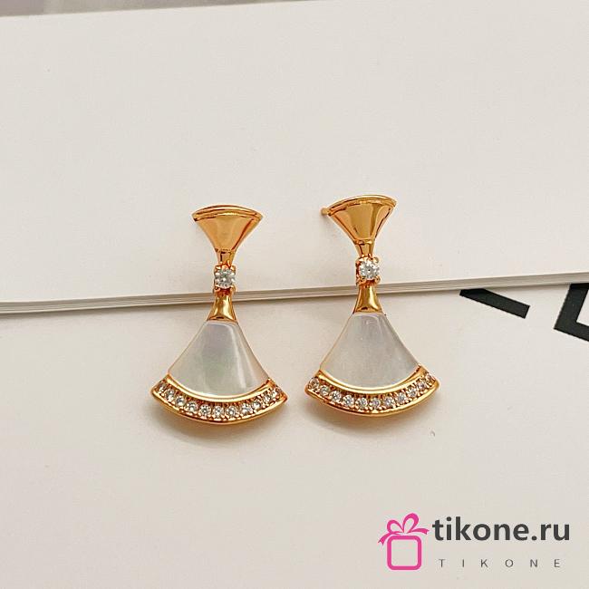 Bvlagari Divas' Dream 18 Kt Rose Gold Fan-Shaped Drop Earrings White 361780 - 1