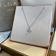 Bvlagari Divas' Dream 18 Kt White Gold Necklace Set with Diamond 351099 - 3