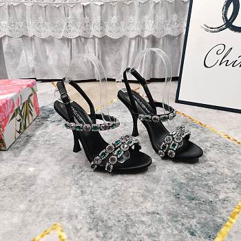 Dolce & Gabbana 105 Sandals With Embroidery in Black