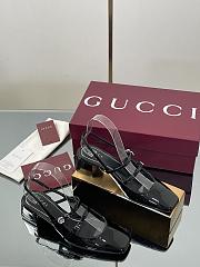 Gucci Pumps with GG patent Leather in Black - 1