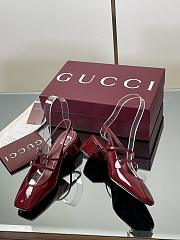 Gucci Pumps with GG patent Leather in Red - 4