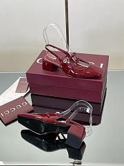 Gucci Pumps with GG patent Leather in Red - 5