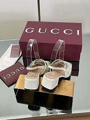 Gucci Pumps with GG patent Leather in White - 3