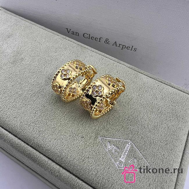 VCA Perlee Clovers Hoop Earrings 18k Yellow Gold Diamond - 1