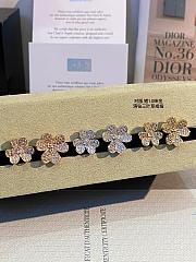 VCA Frivole Between The Finger Ring 18k Diamond VCARB67500 - 2