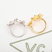 VCA Frivole Between The Finger Ring 18k Yellow Gold/ White Gold Diamond VCARPJMD00 - 3