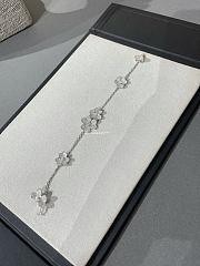 VCA Frivole Bracelet 5 Flowers 18k White Gold Diamond VCARP6L700 - 6