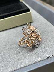 VCA Frivole Ring 8 Flowers 18k Rose Gold Diamond VCARPFIQ00 - 4