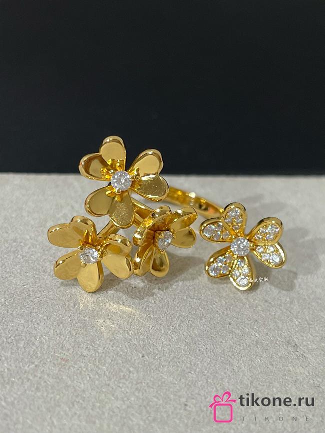 VCA Frivole Between The Finger Ring18k Yellow Gold Diamond VCARP3W500 - 1