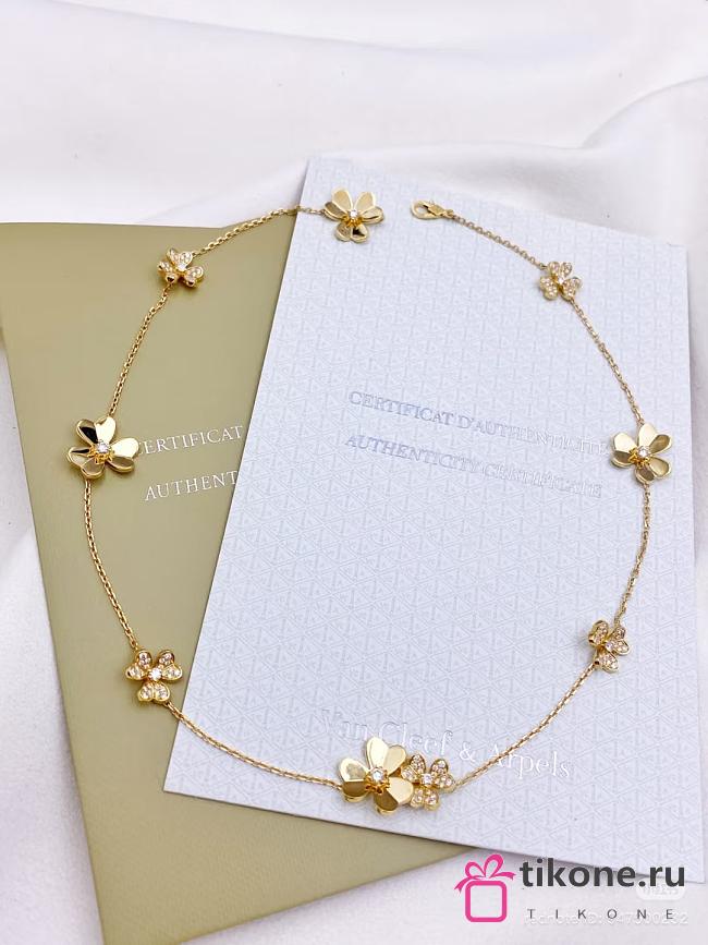 Frivole Necklace 9 Flowers 18K Yellow Gold Diamond VCARP3W600 - 1