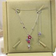 VCA Folie Des Pres Pendant 18K White Gold Diamond Sapphire VCARP05L00 - 3