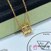 VCA Perlee Clovers Pendant 18K Diamond - 1