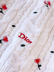 Dioramour Embroidered Short-Sleeved Sweater Ecru Cashmere Cable-Knit with Multicolor Doves & Roses Motif - 6
