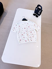 Dioramour Embroidered Short-Sleeved Sweater Ecru Cashmere Cable-Knit with Multicolor Doves & Roses Motif - 4