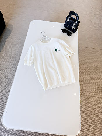Short-Sleeved Fitted Sweater White Wool Knit with Green and Black Dior Clover Signature