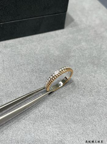 Boucheron Quatre Radiant Edition Wedding Band Yellow Gold JAL00134