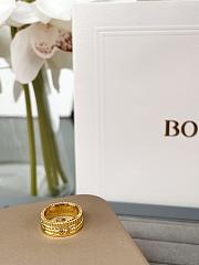 Boucheron Quatre Radiant Edition Small Ring Yellow Gold JRG02487 - 4