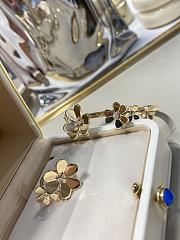 VCA Frivole Bracelet 7 Flowers Medium 18K Yellow Gold Diamond VCARP6L200 - 3
