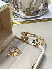 VCA Frivole Bracelet 7 Flowers Medium 18K Yellow Gold Diamond VCARP6L200 - 2
