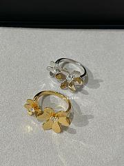 VCA Frivole Between the Finger Ring 18K Yellow Gold Diamond VCARPJMD00 - 6