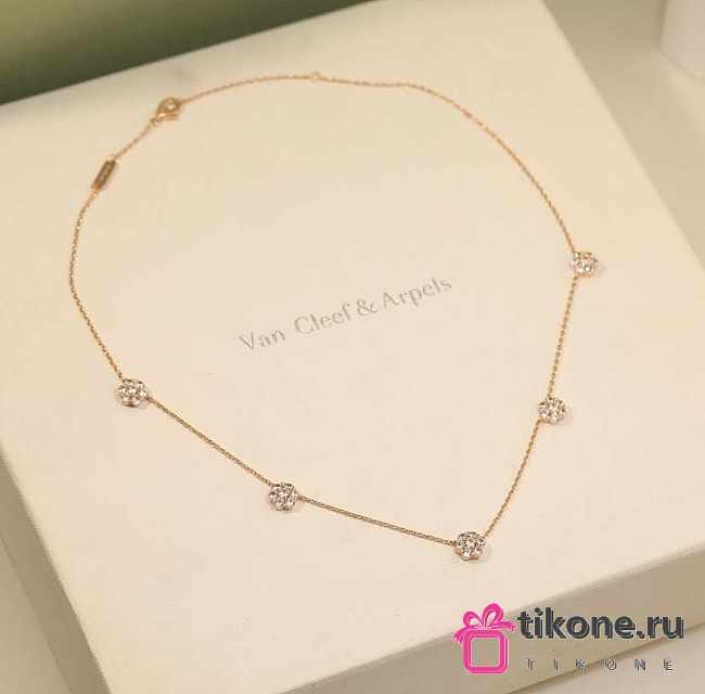 VCA Fleurette Necklace 5 Flowers 18K White/ Rose Gold Diamond - 1
