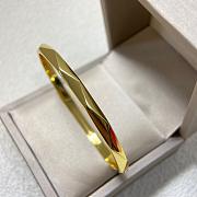 Laurence Graff Signature Bangle Yellow Gold RGB605 - 1